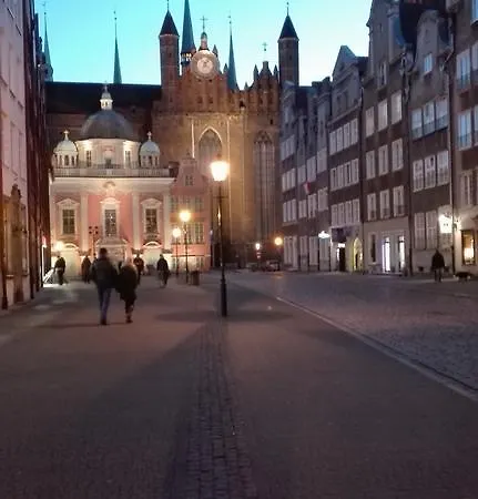 In Old Town - View Of Mariacki Church *