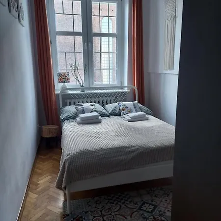 Apartment In Old Town - View Of Mariacki Church