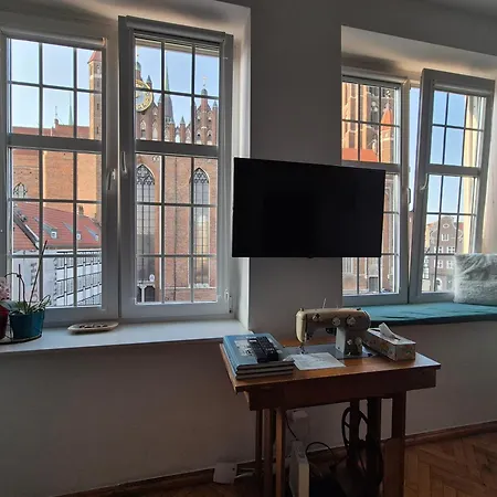 In Old Town - View Of Mariacki Church Appartement Gdańsk