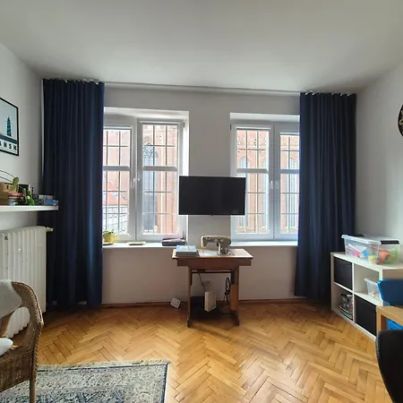 In Old Town - View Of Mariacki Church Apartamento