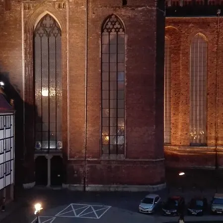 Apartmán In Old Town - View Of Mariacki Church Gdaňsk
